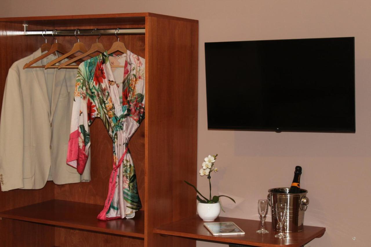 Sole Apartment Palermo Bagian luar foto